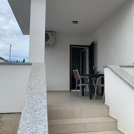 Vasilić Apartament Baška